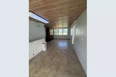 25 Warren Avenue, Englewood, FL 34223 - Photo 10