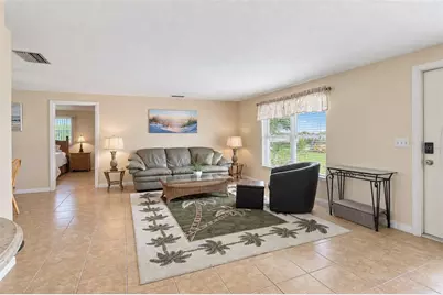 21 Oakwood Drive N #21, Englewood, FL 34223 - Photo 6