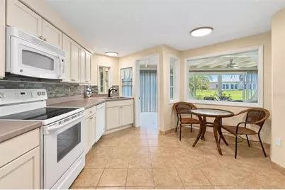 21 Oakwood Drive N #21, Englewood, FL 34223 - Photo 20