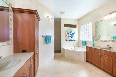 1930 Bayshore Drive, Englewood, FL 34223 - Photo 30