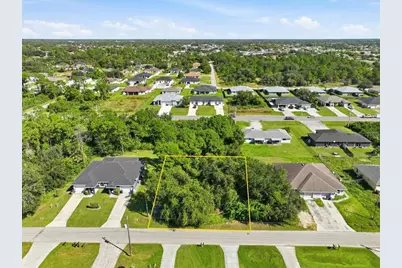 4642 24th Street SW, Lehigh Acres, FL 33973 - Photo 4