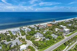 2021 20th St W, Boca Grande, FL 33921 - Photo 8