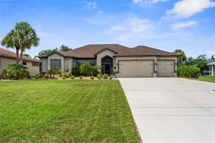 571 Boundary Blvd, Rotonda West, FL 33947 - Photo 1