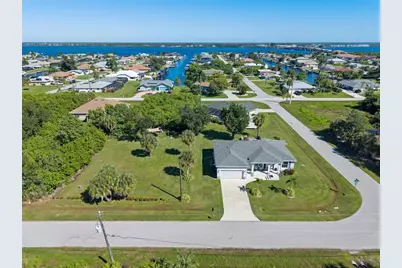 14142 Hopewell Avenue, Port Charlotte, FL 33981 - Photo 8