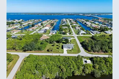 14142 Hopewell Avenue, Port Charlotte, FL 33981 - Photo 46