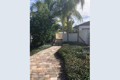 87 Club House Drive, Palm Coast, FL 32137 - Photo 4