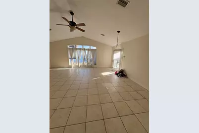 246 Crystal Cove Drive, Palatka, FL 32177 - Photo 10