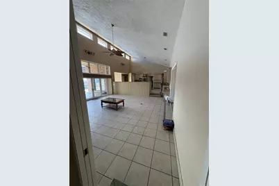 246 Crystal Cove Drive, Palatka, FL 32177 - Photo 8