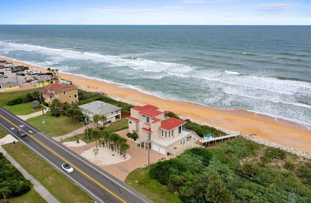 2711 Oceanshore Blvd, Flagler Beach FL  32136-4016 exterior
