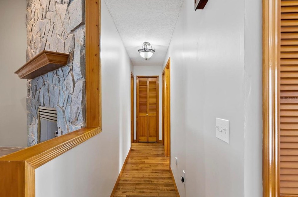 5 Crazy Horse Ct, Palm Coast FL  32137-9009 exterior