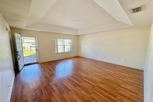 315 N 4th St - Photo 6