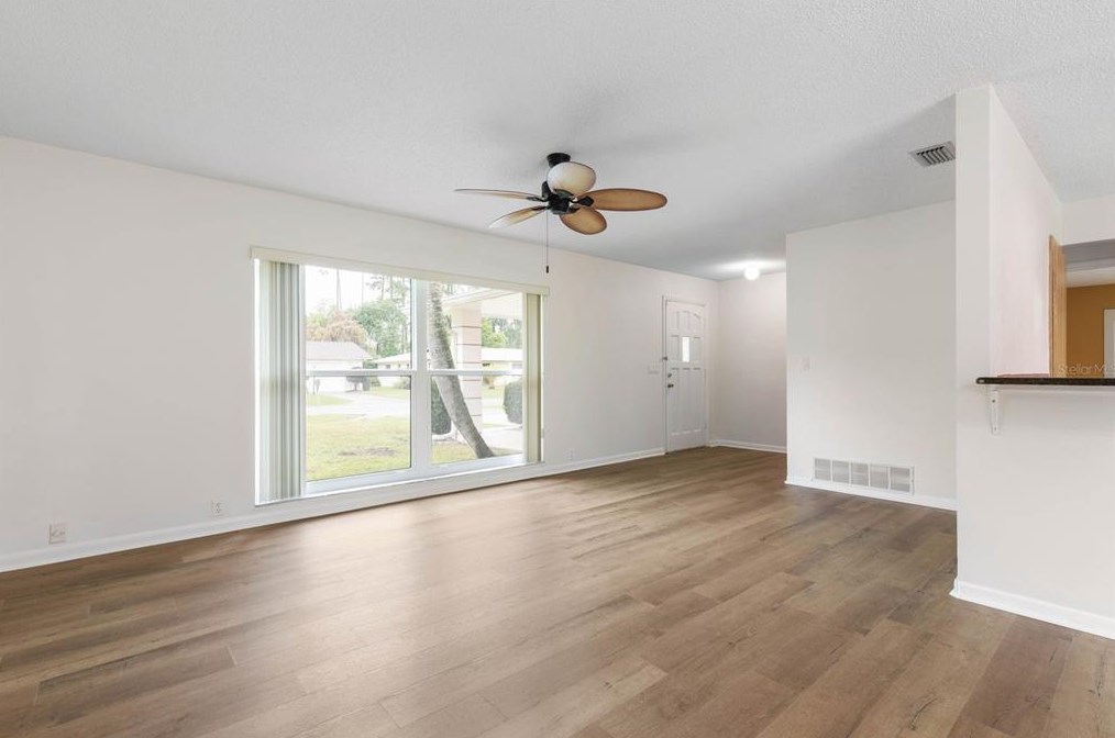 103 Beechwood Ln, Palm Coast, FL 32137-8658