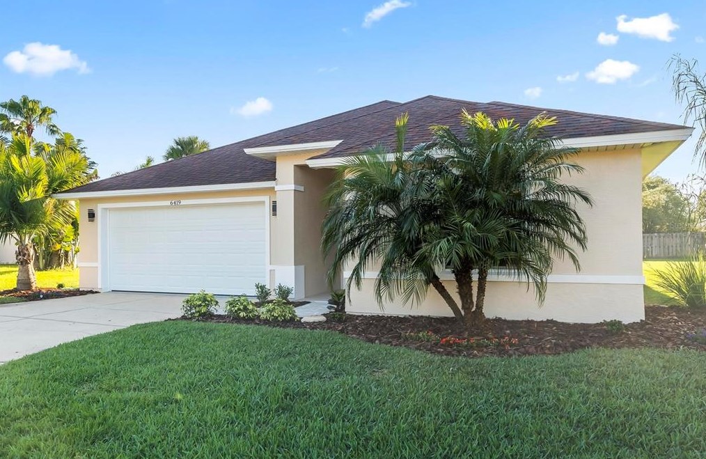 6419 Whit Ct, Daytona Beach, FL 32128-7279