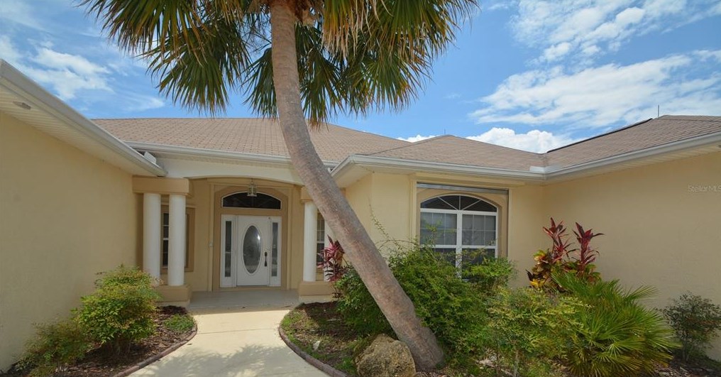 10 Crampton Ct, Palm Coast, FL 32137