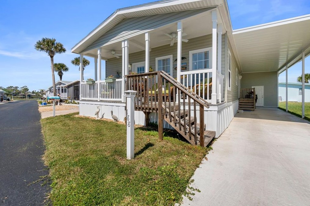 188 Monitor Dr, Flagler Beach, FL 32136