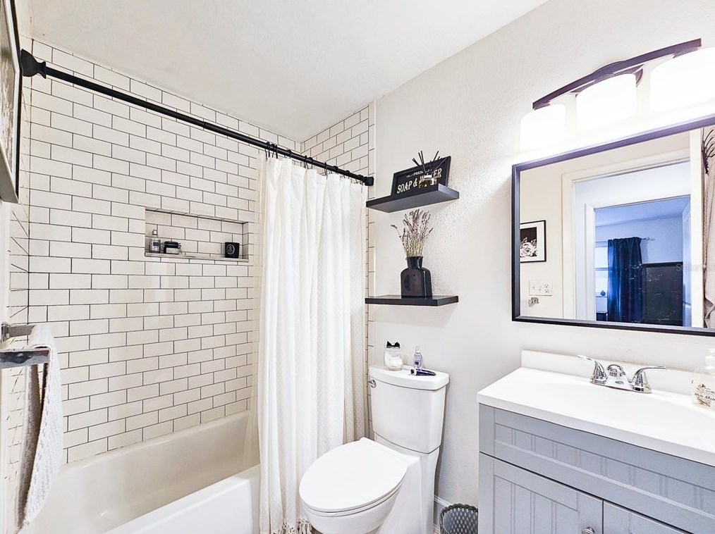 2274 King James Ct, Winter Park FL 32792-2220 exterior