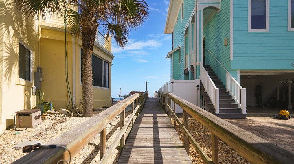 3310 Oceanshore Blvd, Flagler Beach FL  32136-2773 exterior