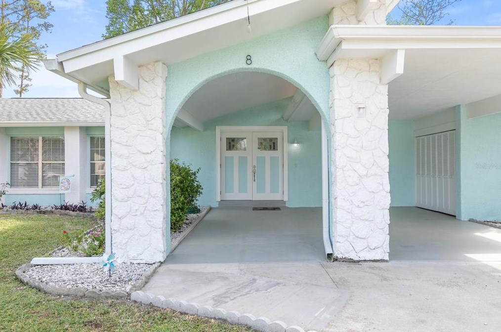 8 Ferdinand Ln, Palm Coast, FL 32137