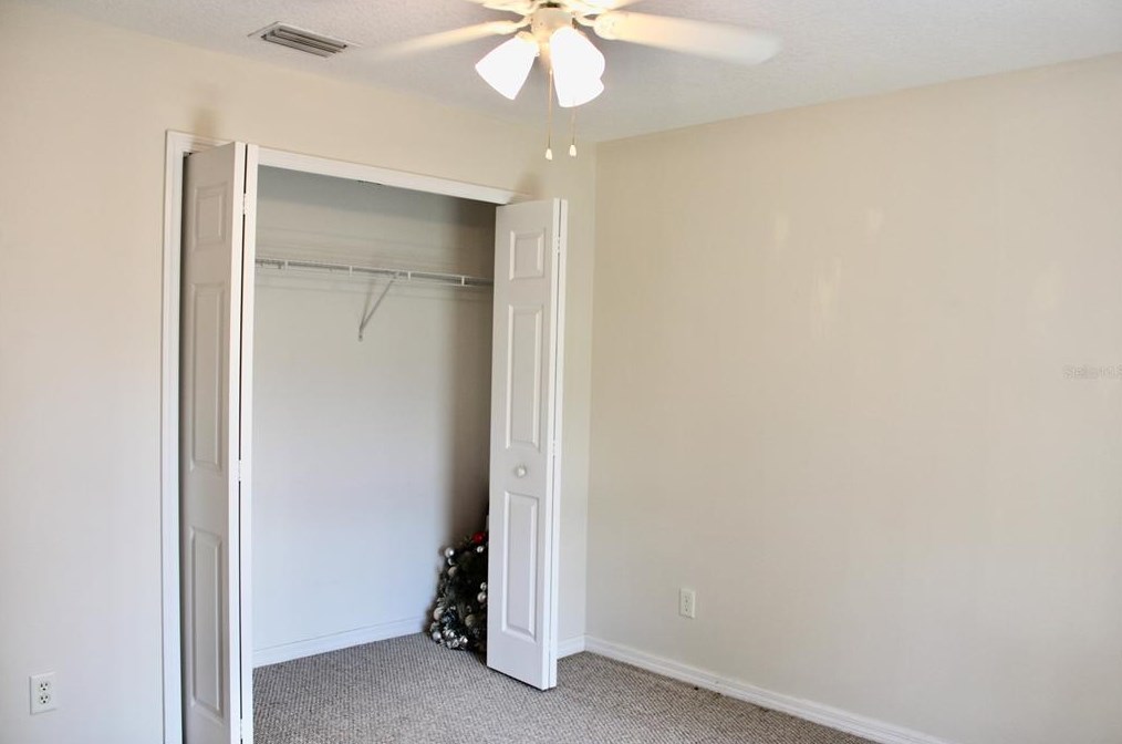 17 Woodbury, Palm Coast FL  32164-7942 exterior