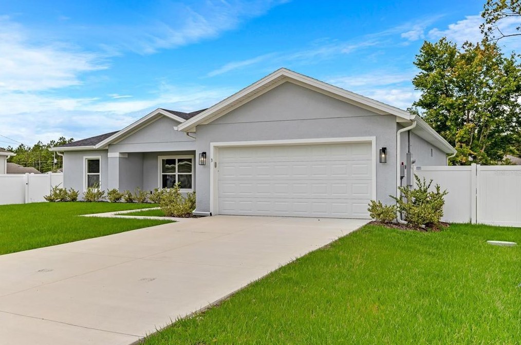 3 Ziegler Pl, Palm Coast, FL 32164-5877