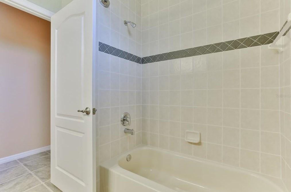 1446 Dolph Cir, Ormond Beach FL  32174-2891 exterior