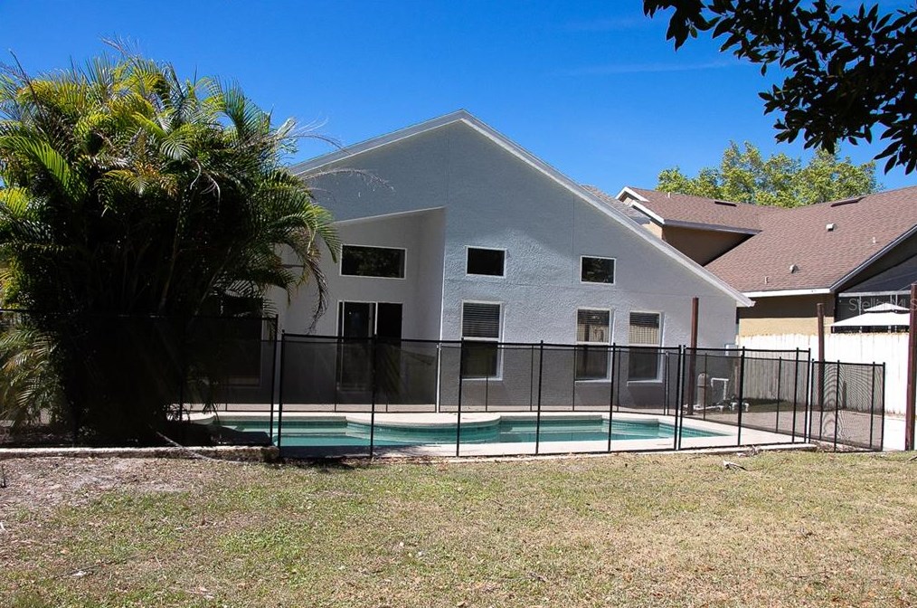 2421 Walnut Heights Rd, Apopka FL  32703-4854 exterior