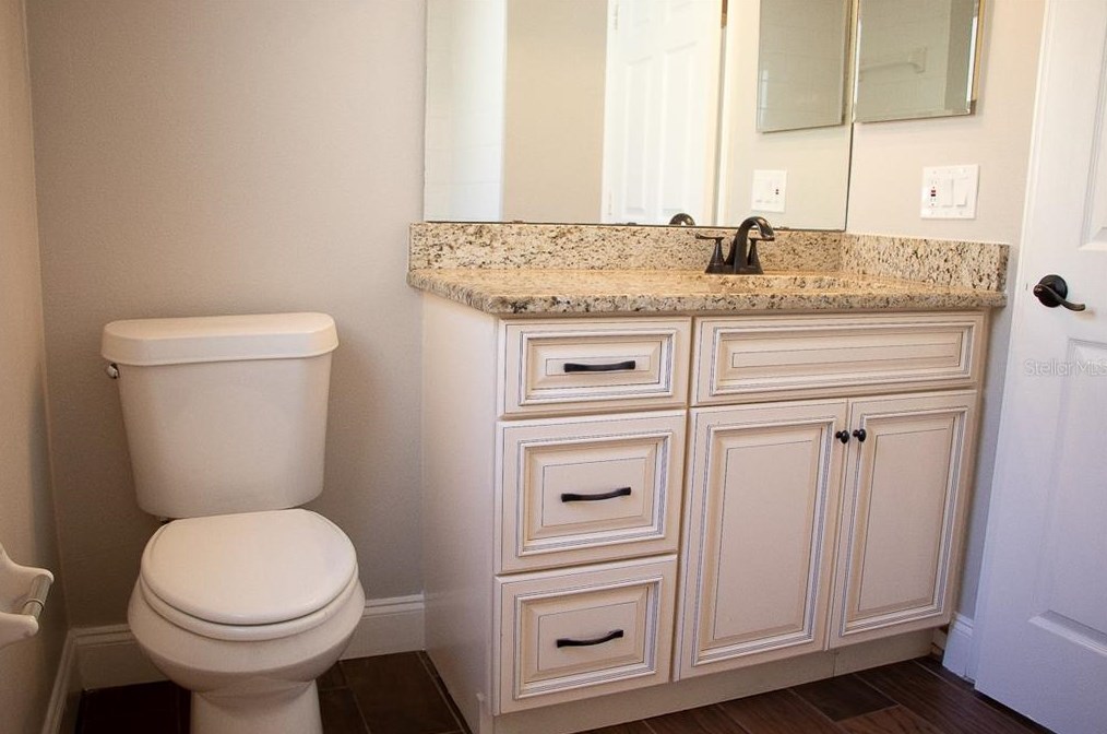 2421 Walnut Heights Rd, Apopka FL  32703-4854 exterior