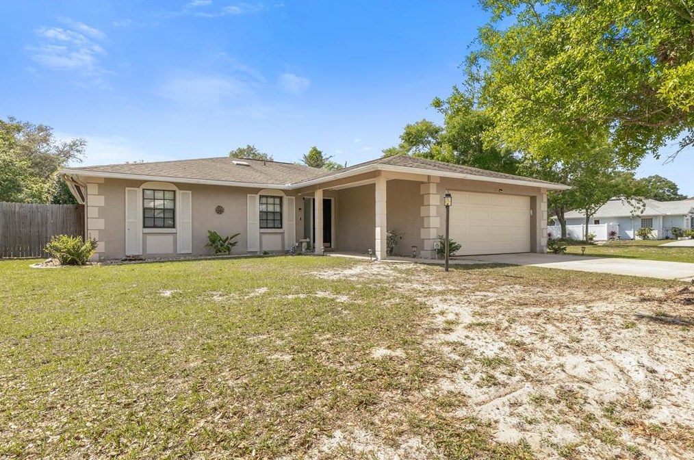 87 Frontier Dr, Palm Coast, FL 32137