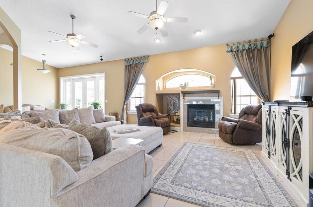 1 Evanston Pl, Palm Coast FL  32164-3215 exterior