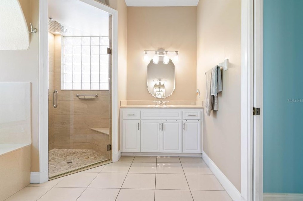 1 Evanston Pl, Palm Coast FL  32164-3215 exterior