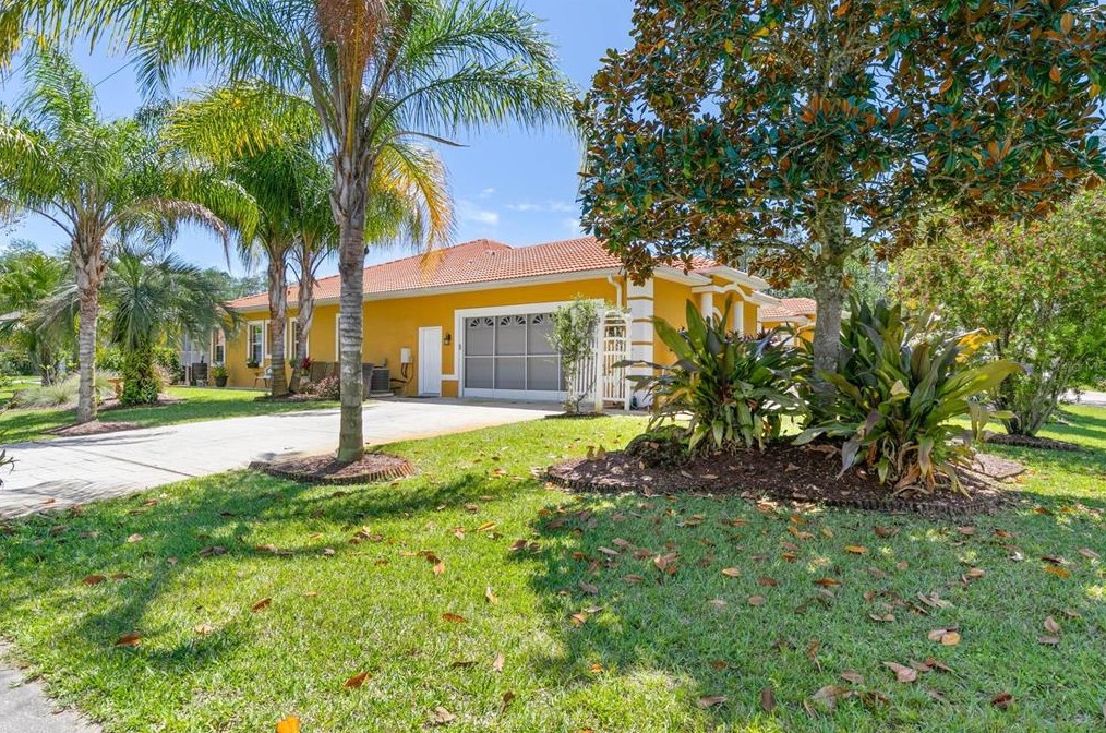 1 Evanston Pl, Palm Coast FL  32164-3215 exterior
