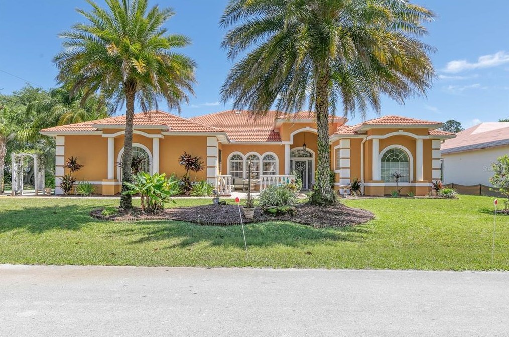 1 Evanston Pl, Palm Coast FL  32164-3215 exterior