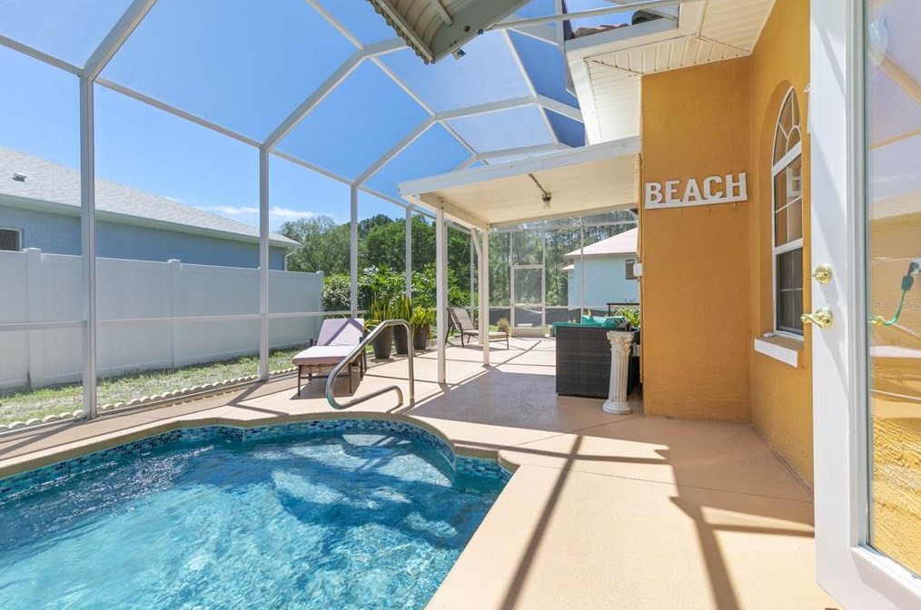 1 Evanston Pl, Palm Coast FL  32164-3215 exterior