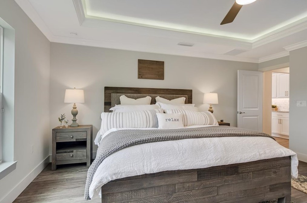 6 Ln Mancha Dr, Palm Coast FL  32137-9610 exterior