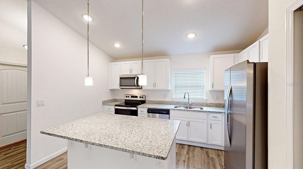 3 Kashmir Trl, Palm Coast FL  32164-5652 exterior