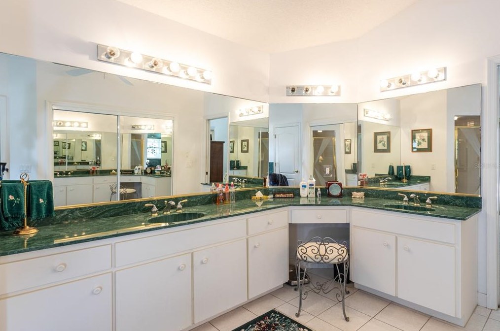 9 Ebb Tide Dr, Palm Coast FL  32164-6268 exterior