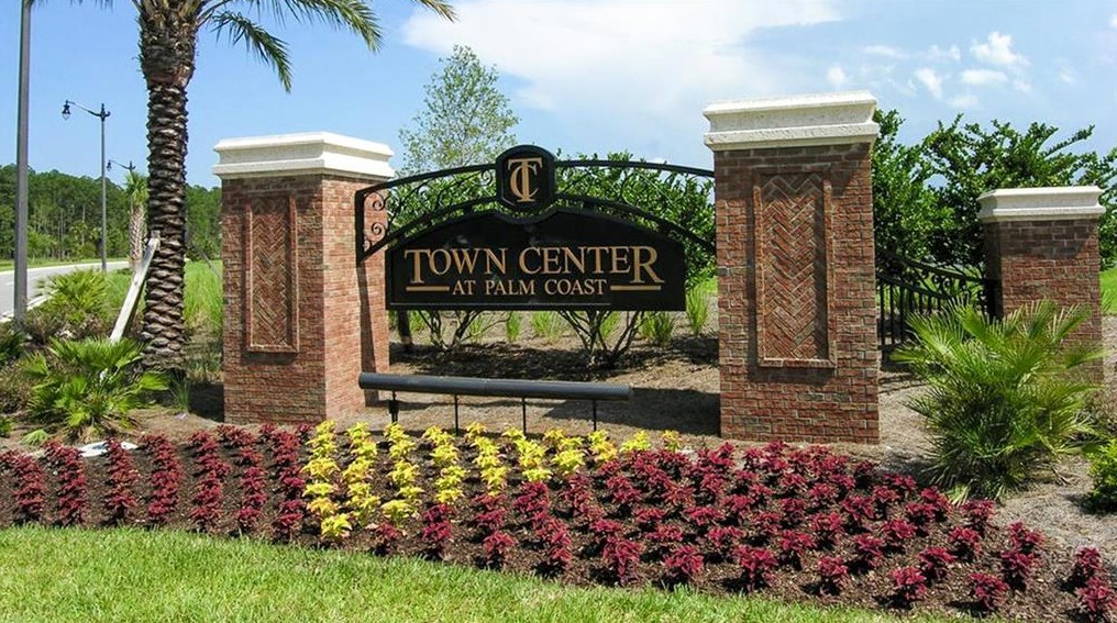 13 Rodger Pl, Palm Coast FL  32164-6548 exterior