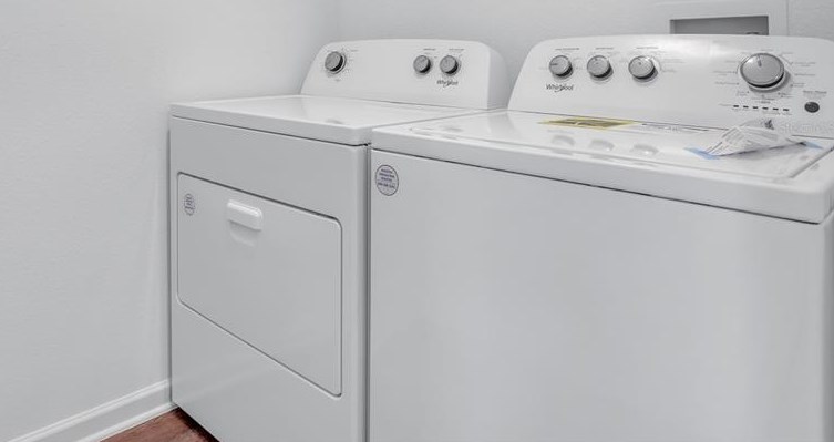 13 Rodger Pl, Palm Coast FL  32164-6548 exterior