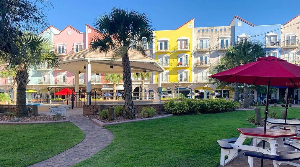 13 Rodger Pl, Palm Coast FL  32164-6548 exterior