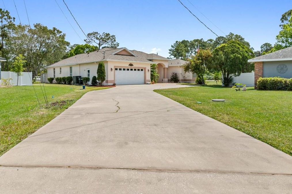 6 White Pl, Palm Coast, FL 32164-7251