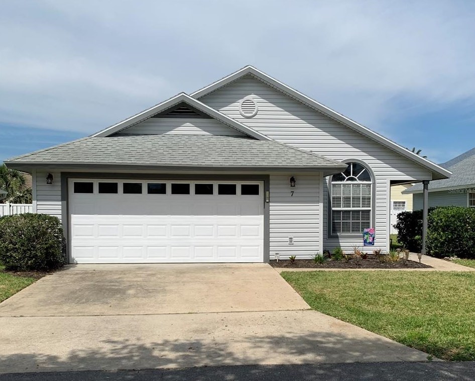 7 Nantucket Ln, Palm Coast, FL 32137-2532