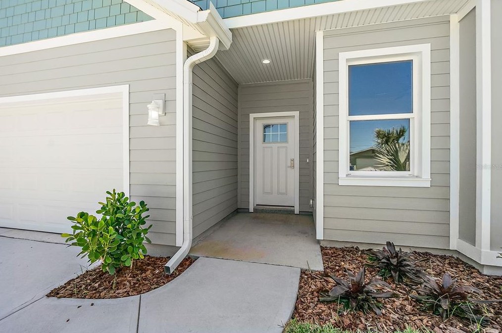 24 Plaza Dr, Ormond Beach, FL 32176-4150