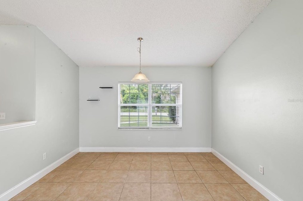 58 Bennett Ln, Palm Coast FL  32137-8609 exterior