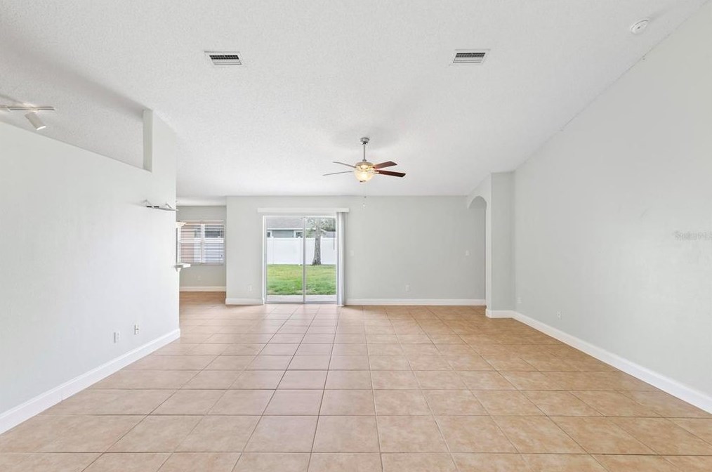 58 Bennett Ln, Palm Coast FL  32137-8609 exterior