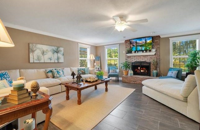 214 Warwick Ave, Ormond Beach, FL 32174-5222
