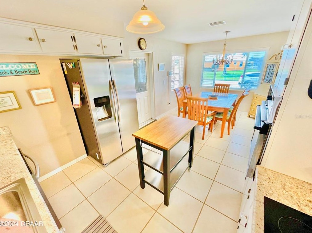 31 San Jose Dr, Ormond Beach FL  32176-2414 exterior