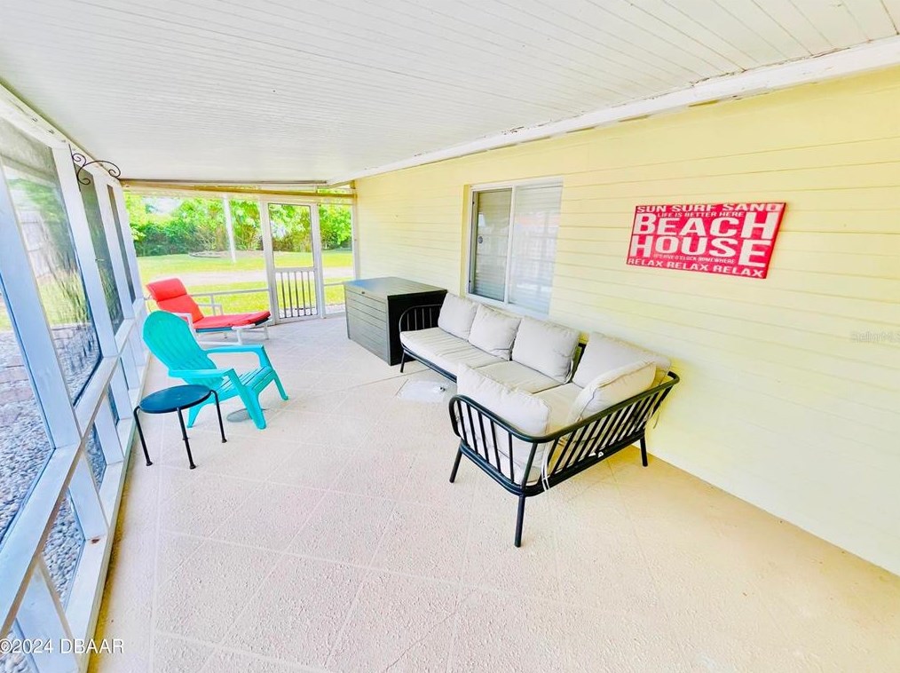 31 San Jose Dr, Ormond Beach FL  32176-2414 exterior