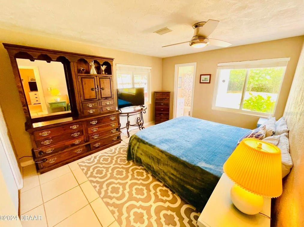 31 San Jose Dr, Ormond Beach FL  32176-2414 exterior