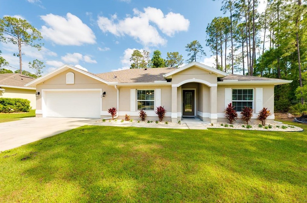15 Raeland Ln, Palm Coast, FL 32164