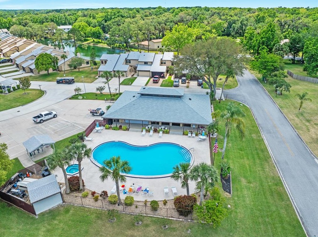 2242 Candlewood Ln, New Smyrna FL  32168-9721 exterior